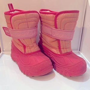 Stride Rite Winter/Snow boots Toddler size 11, Excellent Used Condition